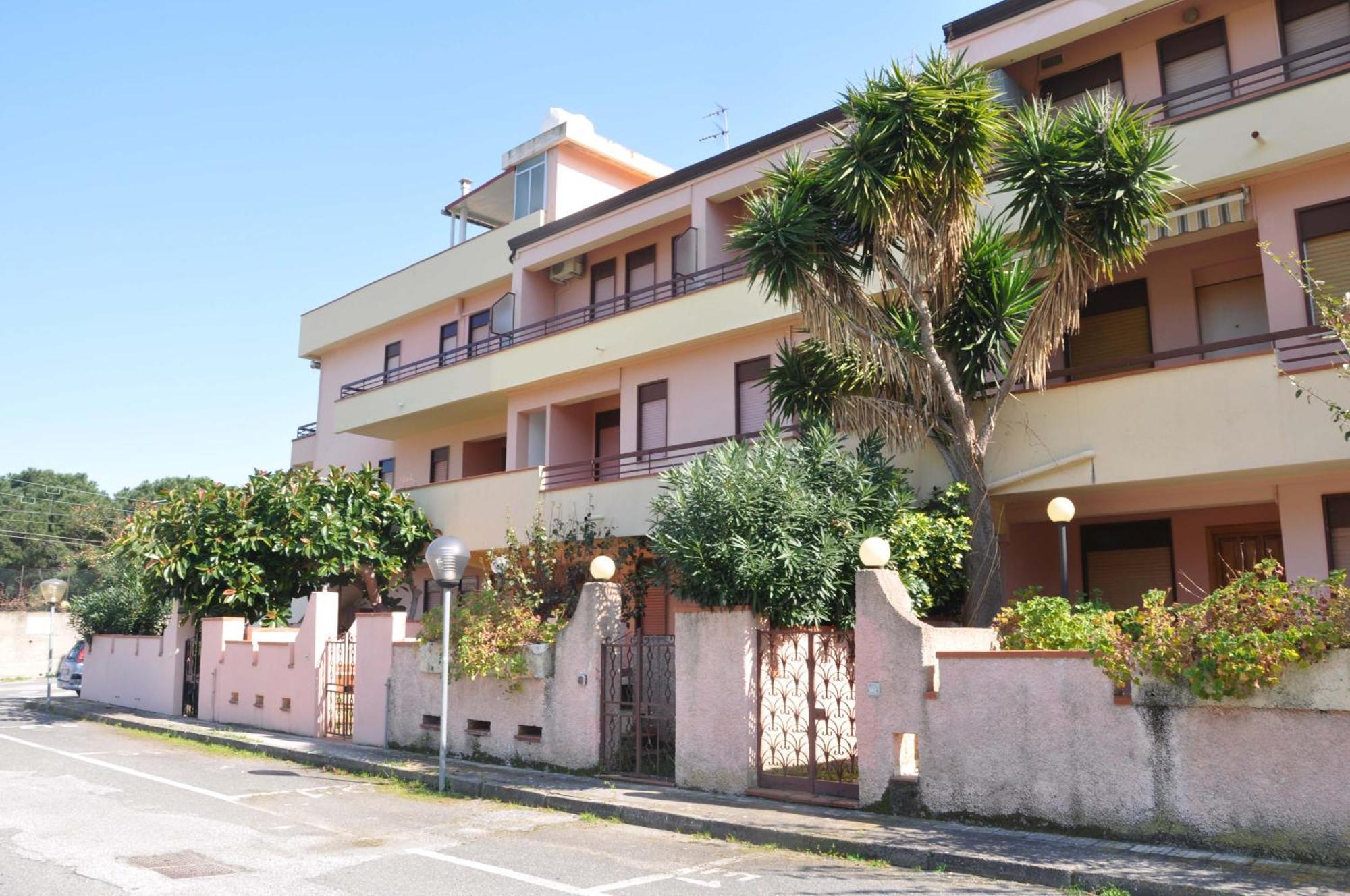 Apartamento Casa Benny Difronte Al Mare Oliveri Exterior foto